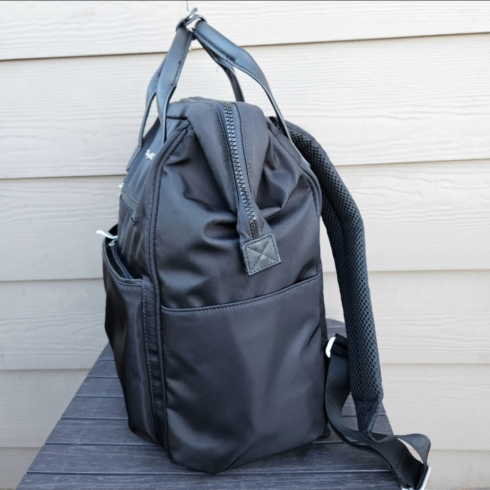 Baggallini Soho Backpack Black Laptop Purse Bag Carry On Travel Flight RFID EUC - Picture 4 of 16